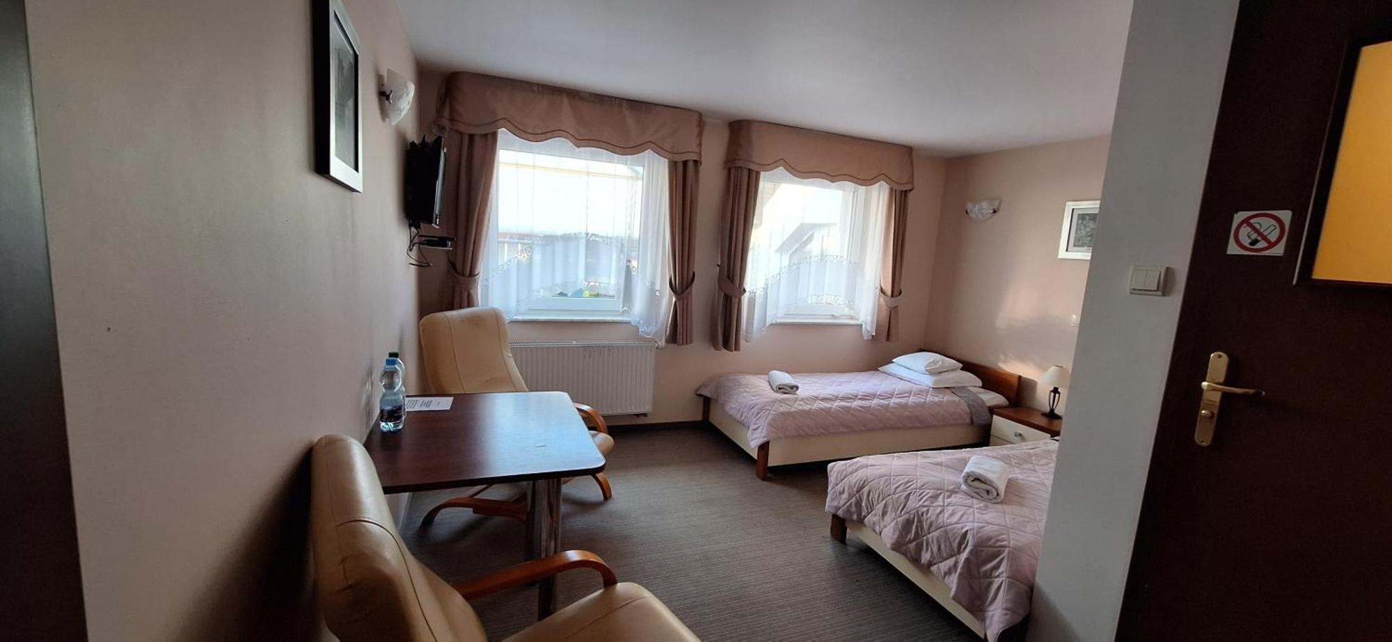 U Agaty Otel Krosno Dış mekan fotoğraf